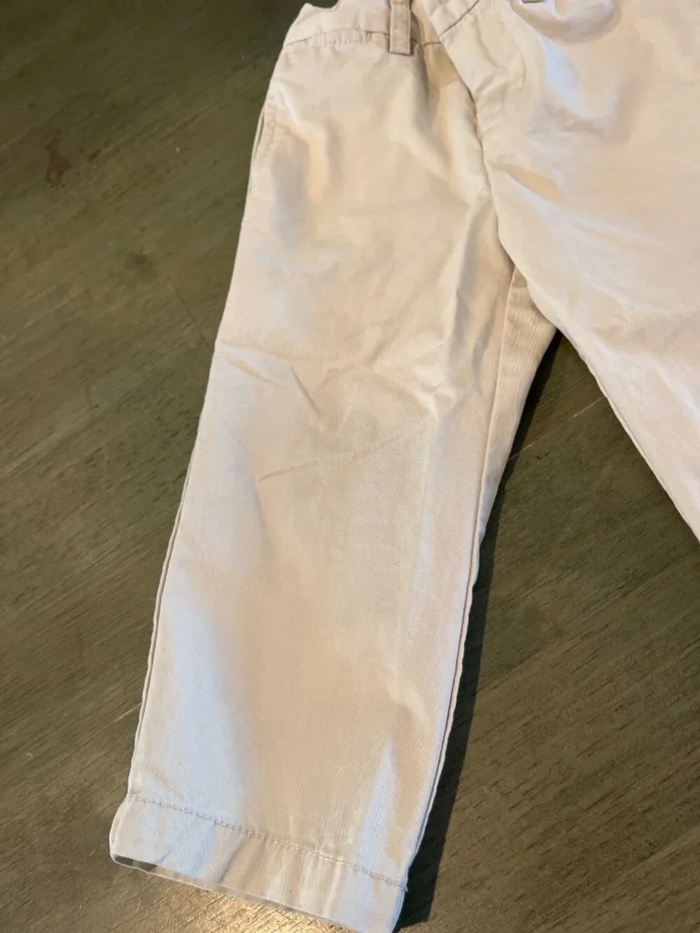 Ralph Lauren Baby Khaki Pants 18M With Elastic Waist & Button Details